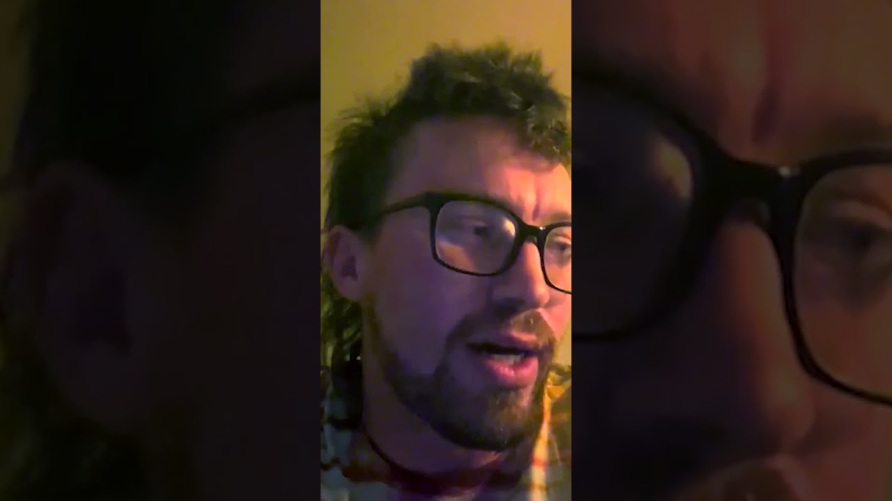 Ben Weiss explains the reason behind the Pixie & the Party Grassboys’ silly vibe! #benweiss