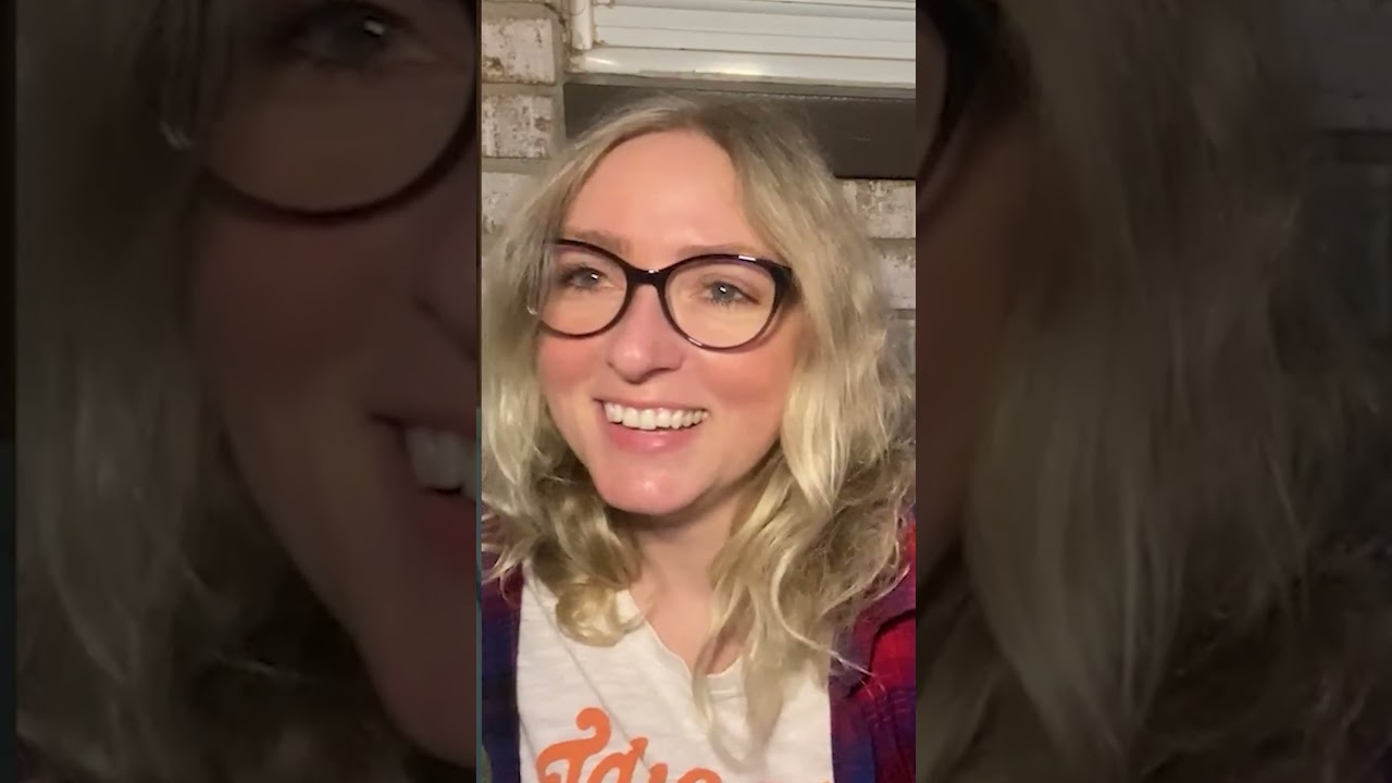 Country singer-songwriter Rachel Brooke started her musical career in a punk band!